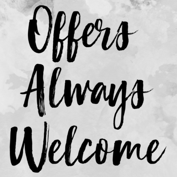 Vintage 1990’s Joan Rivers Earrings - Picture 3 of 3